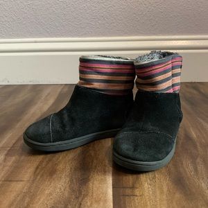 TOMS faux fur boots